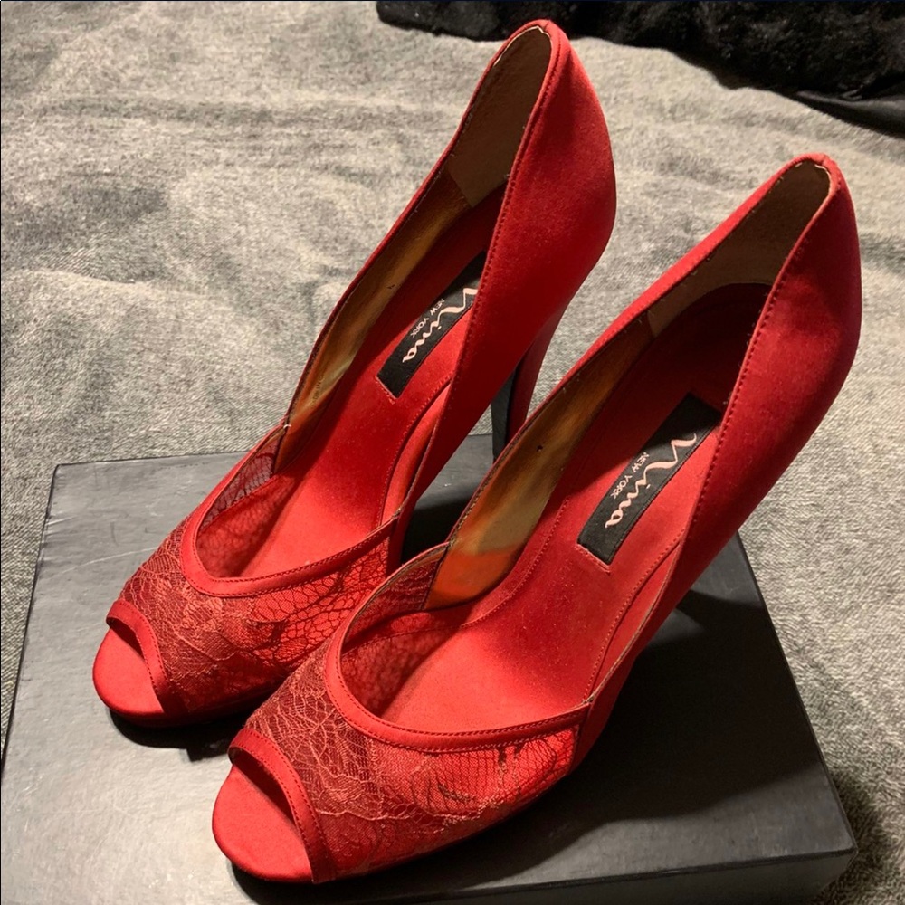Lace Peep-Toe By Nina. Color is more of a Berry or Cabernet Color.